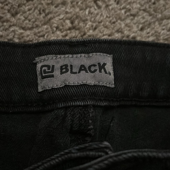 NWOT Men's black ripped skinny jeans. Waist size 30/30. - Picture 2 of 6